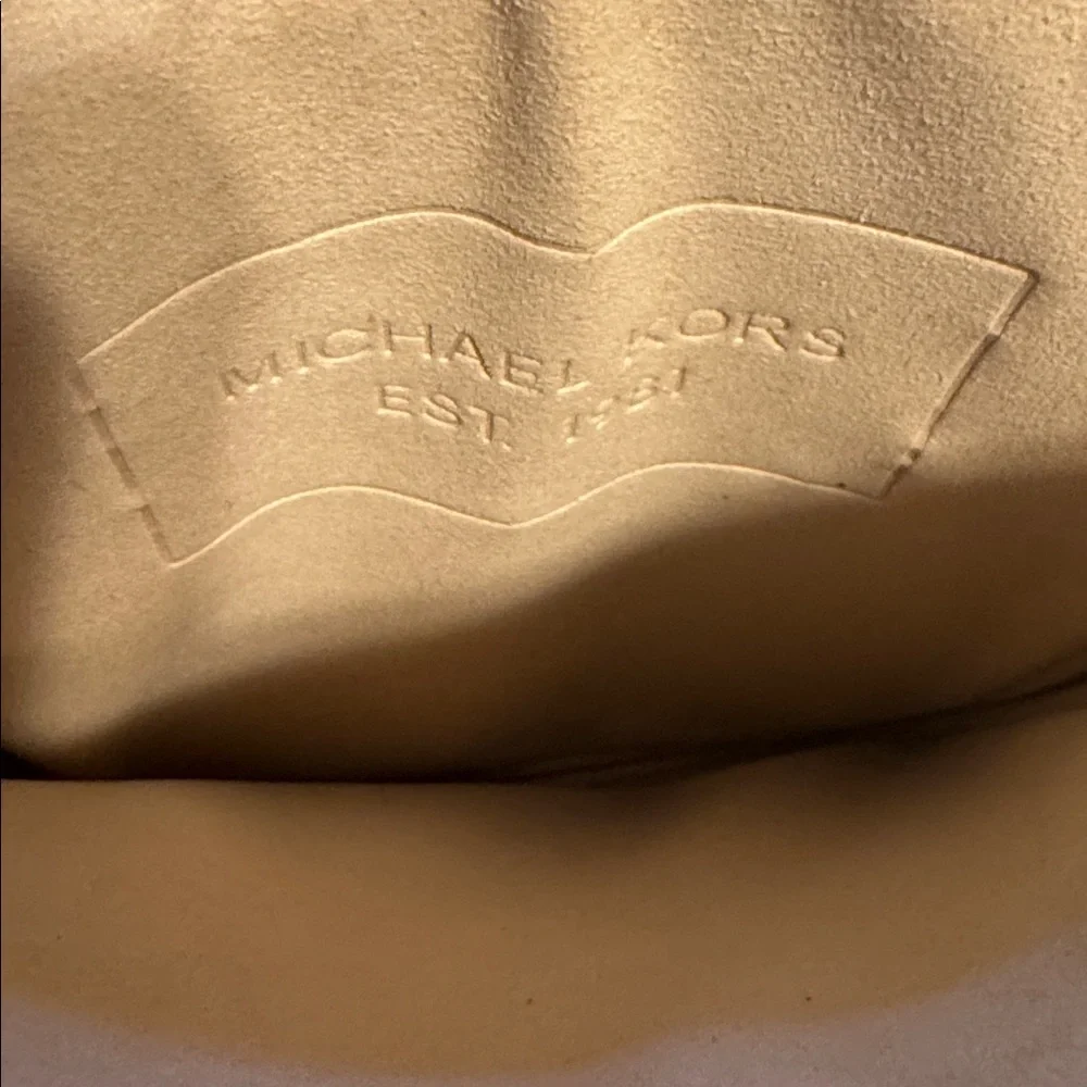 Michael Kors Olive Tablet Sleeve